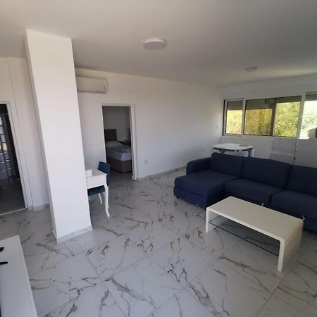 בודווה Apartments Bibic מראה חיצוני תמונה