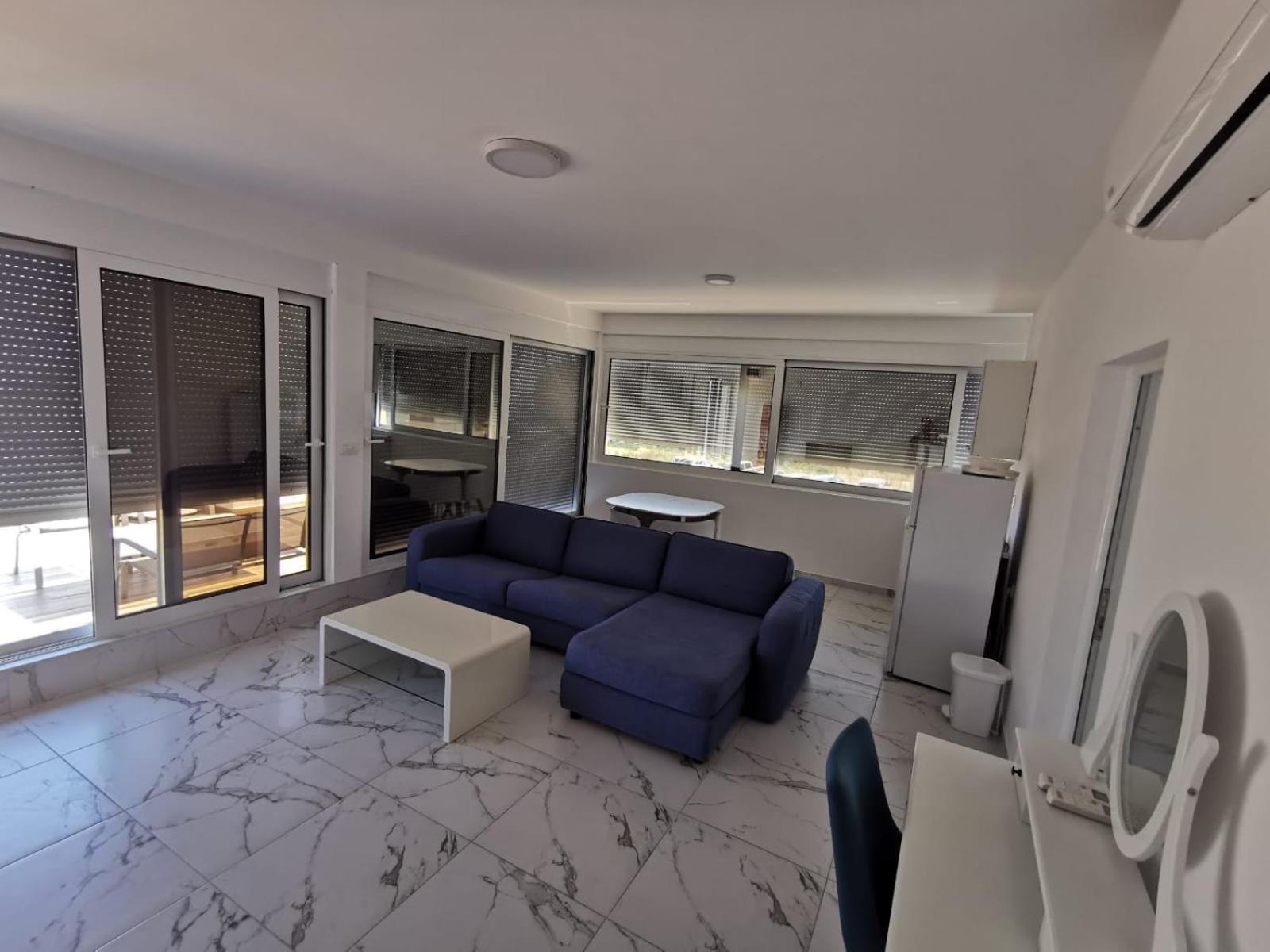 בודווה Apartments Bibic מראה חיצוני תמונה