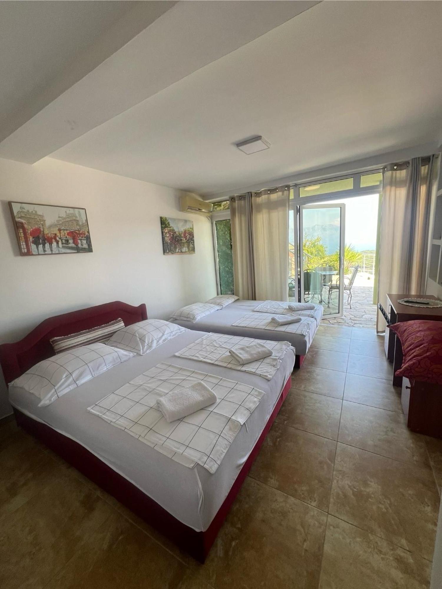בודווה Apartments Bibic מראה חיצוני תמונה